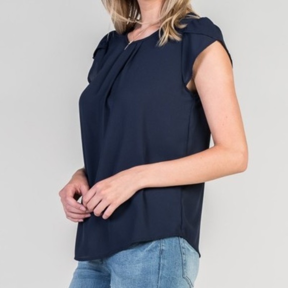 Med. Last one! Black Tulip Sleeve Blouse - Picture 2 of 3